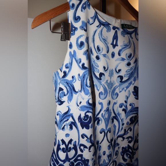 EUC Blue and White Lauren Ralph Lauren Sheath Dress Size 10 - Picture 5 of 9